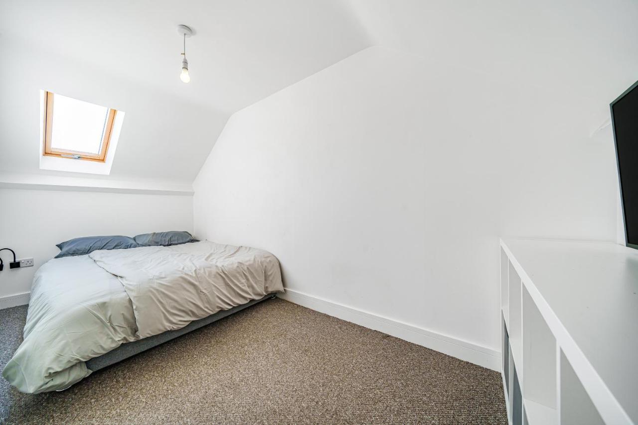 Entire House - Three Bed House In Peckham Apartamento